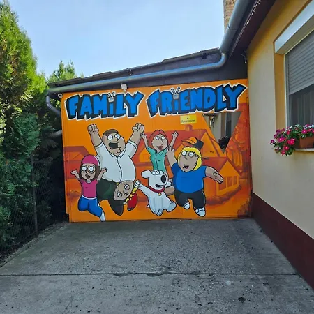 Family Friendly Gyál