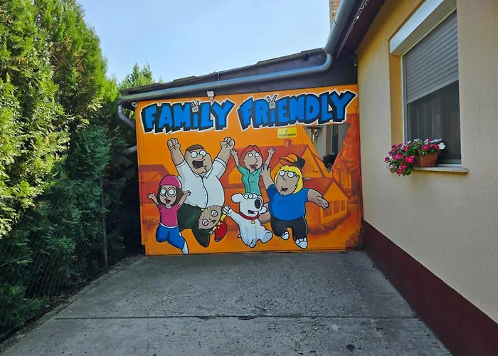 Family Friendly Gyál